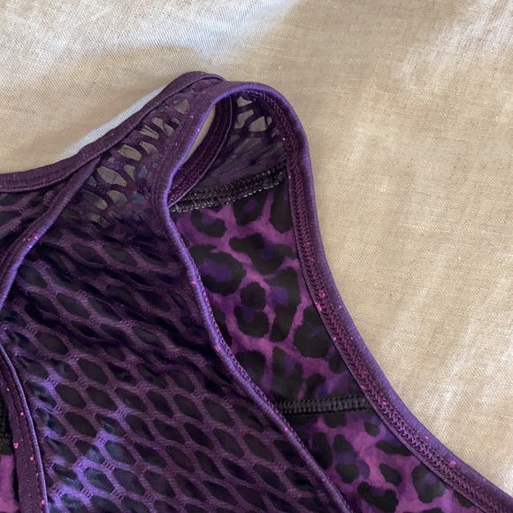 EUC Peloton With Sunday’s with Love Bra Sz L - Picture 5 of 6